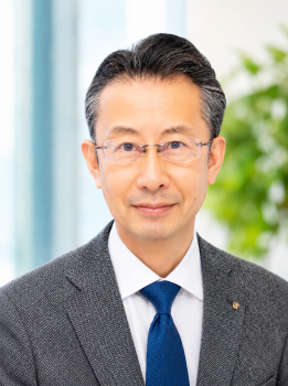 代表取締役 日山健一の写真